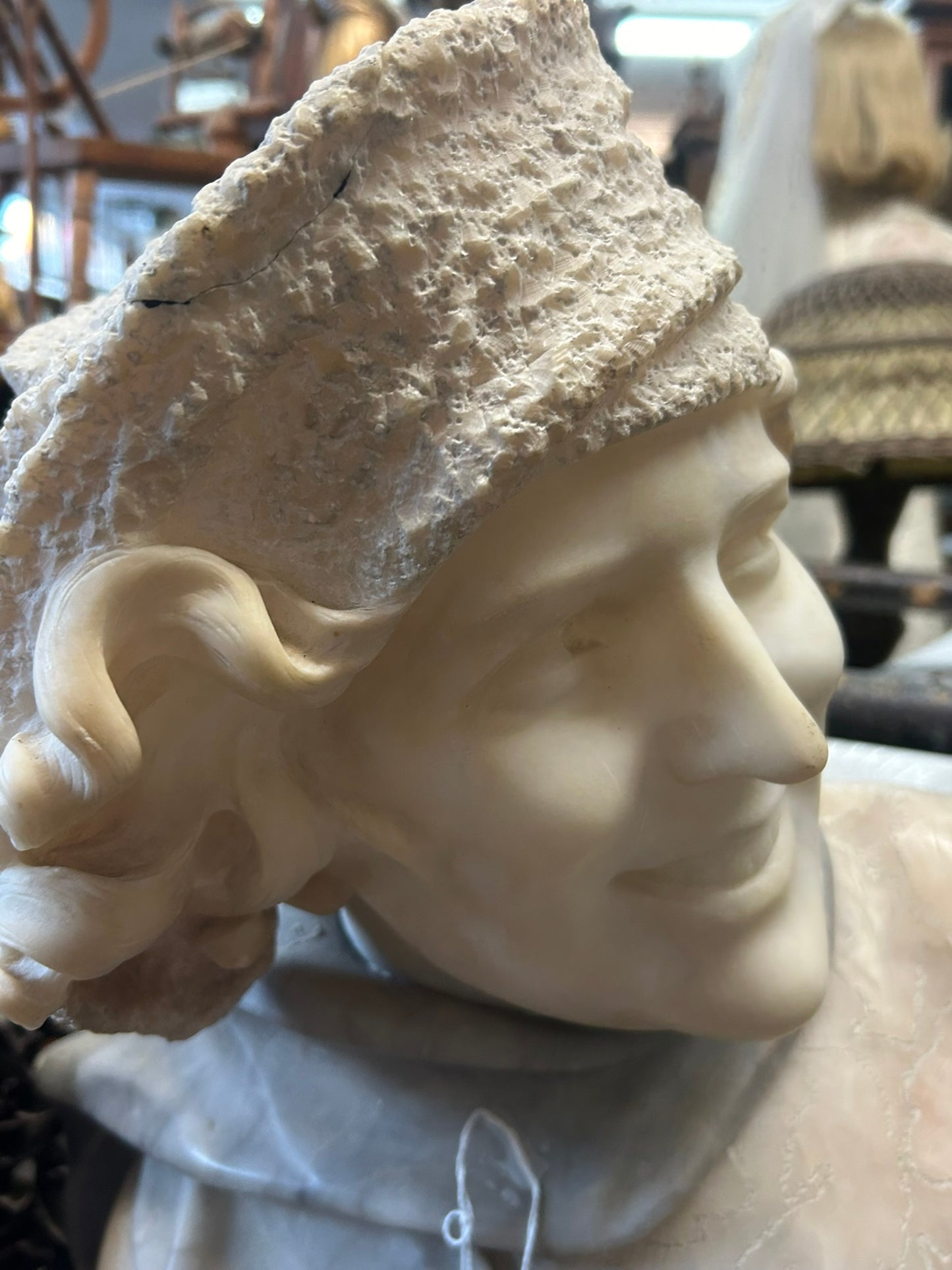 ANTIQUE ALABASTER WOMAN BUST