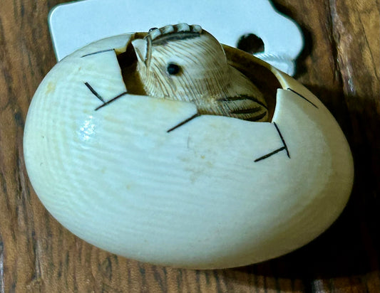JAPANESE NETSUKE CARVED IVORY EGG WITH CHICK