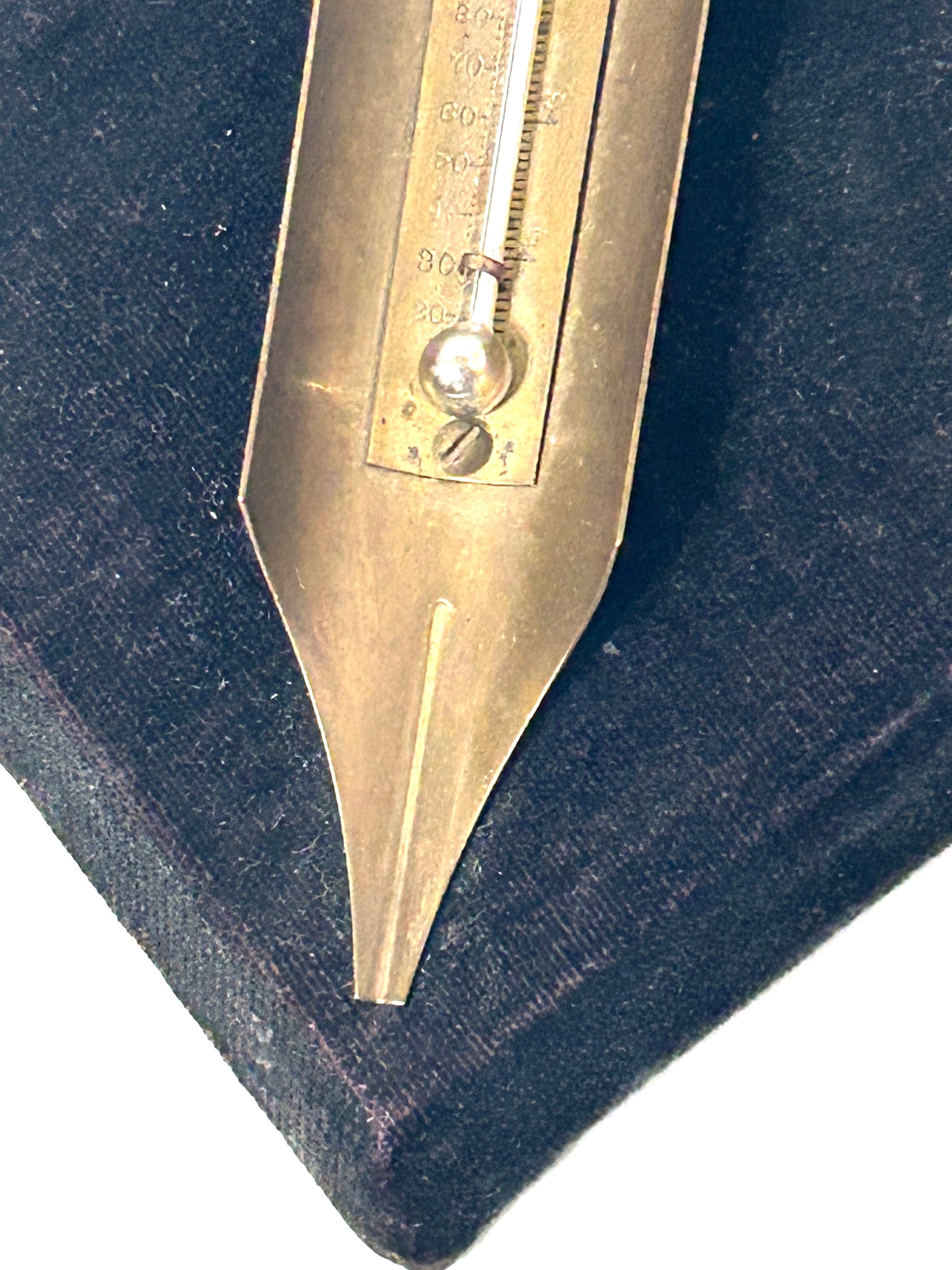 FIGURAL ANTIQUE THERMOMETER SHAPED LIKE PEN NIB