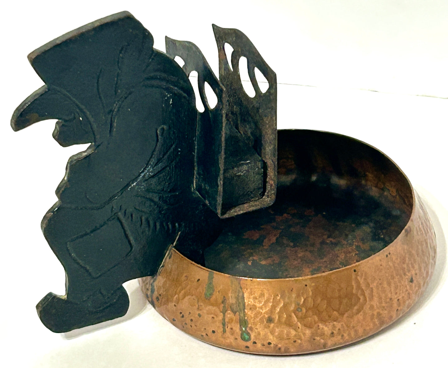 ARTS & CRAFTS HAMMERED ASHTRAY AND MATCH HOLDER WITH FIGURAL METAL OLD WOMAN