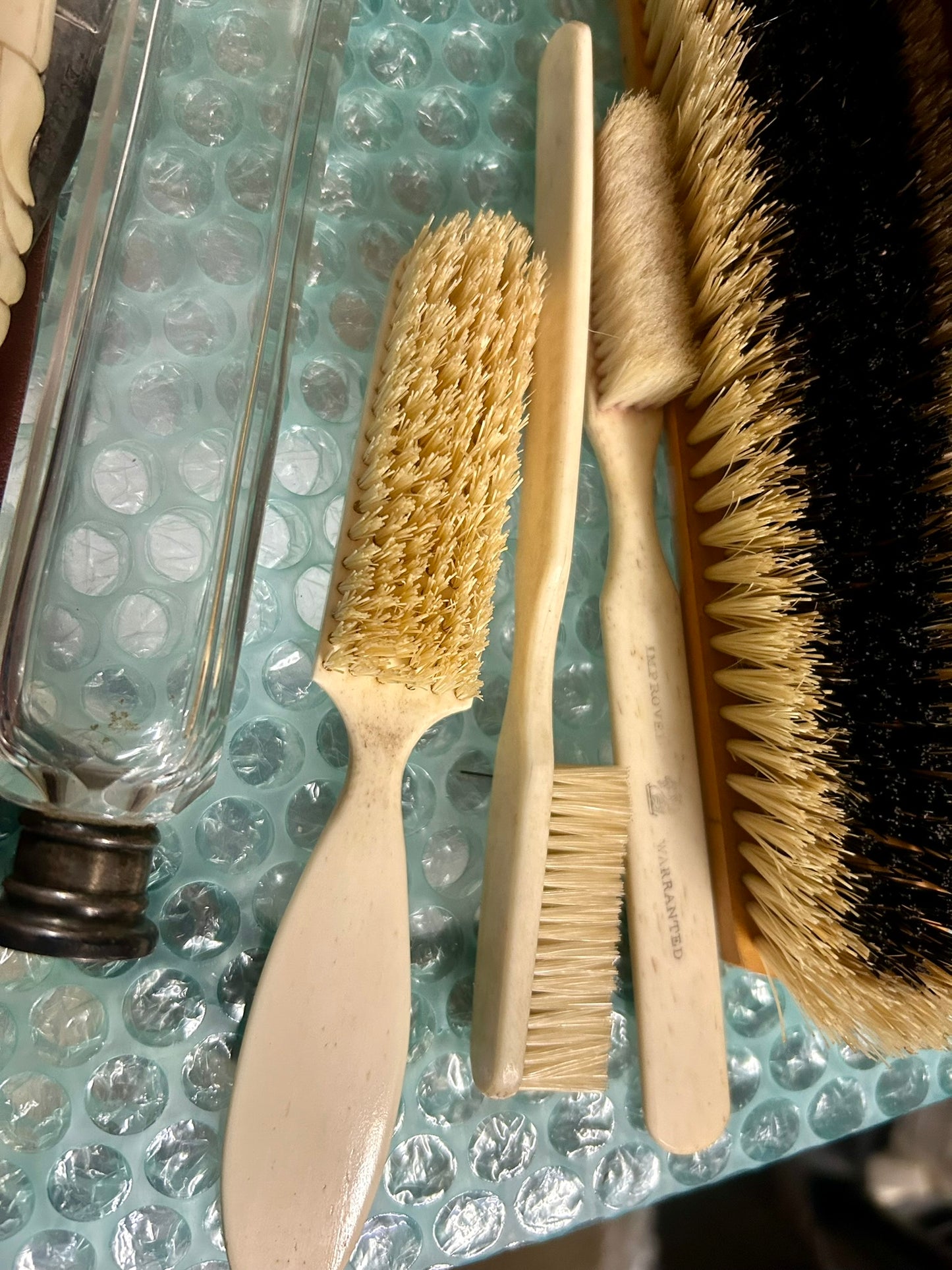 CIVIL WAR OFFICERS GROOMING KIT COMPLETE WITH HIS PHOTO