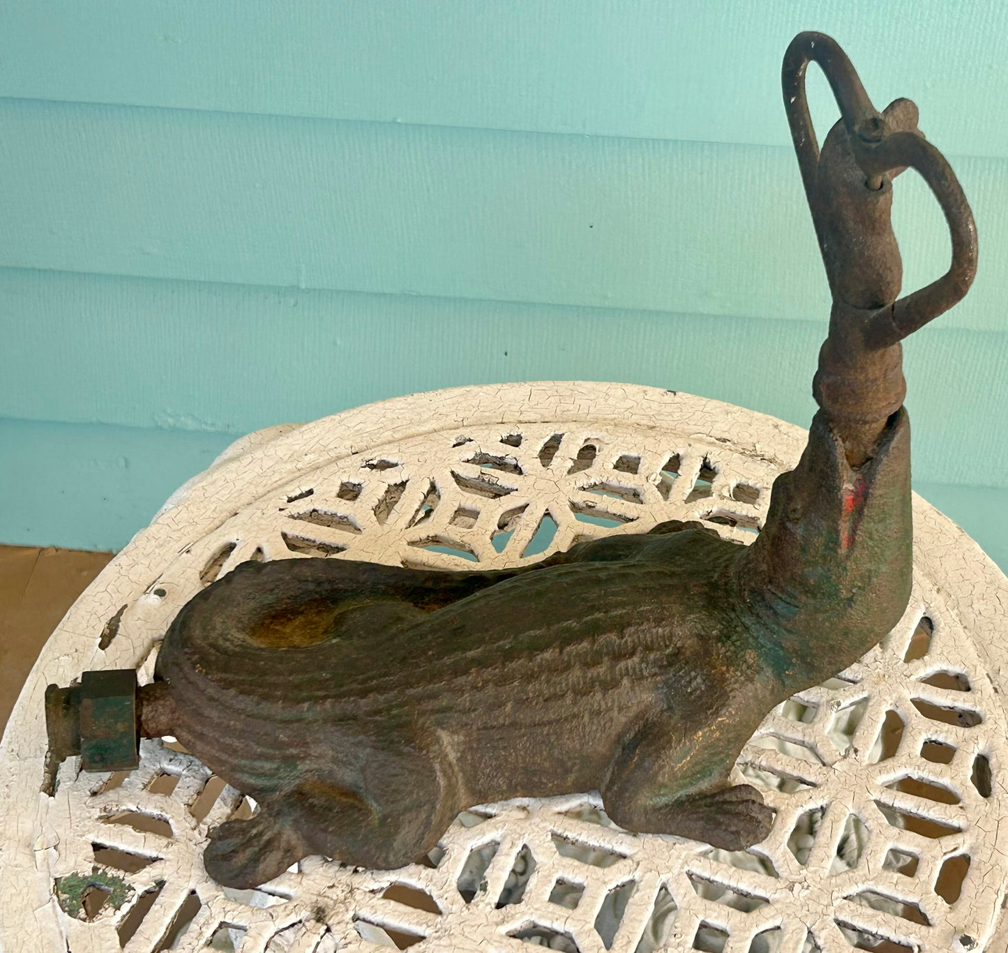 ALLIGATOR CAST IRON WATER SPRINKLER