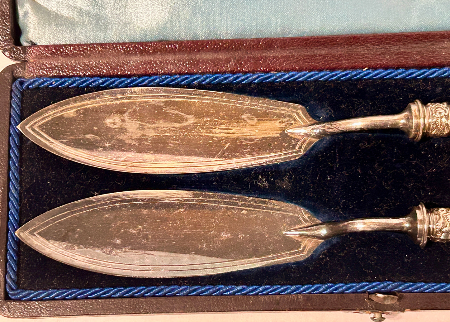 ANTIQUE ELECTROPLATE SILVER AND IVORY SERVERS IN CASE