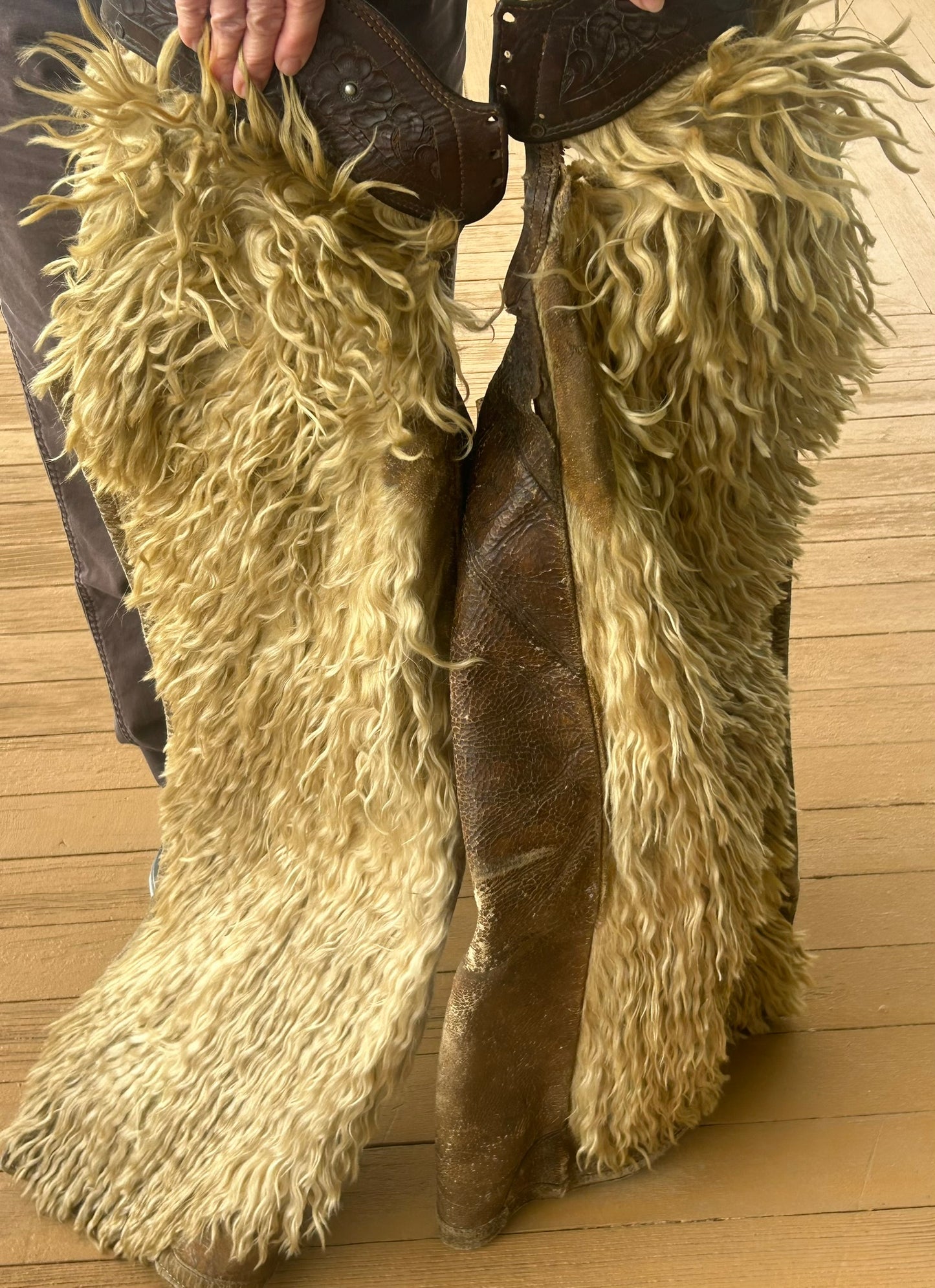 HAMLEY & CO. PENDLETON, OREGON PAIR OF WOOLY CHAPS