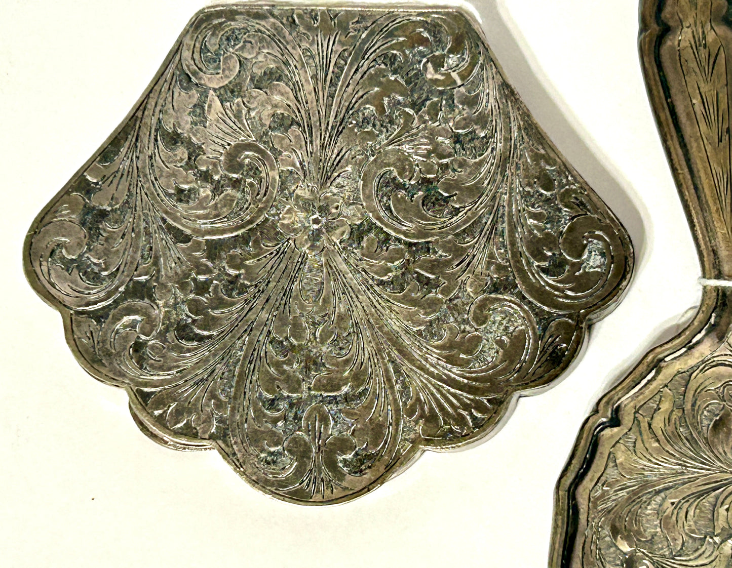 SILVER THREE PIECE COMPACT, LIPSTICK, & MIRROR SET