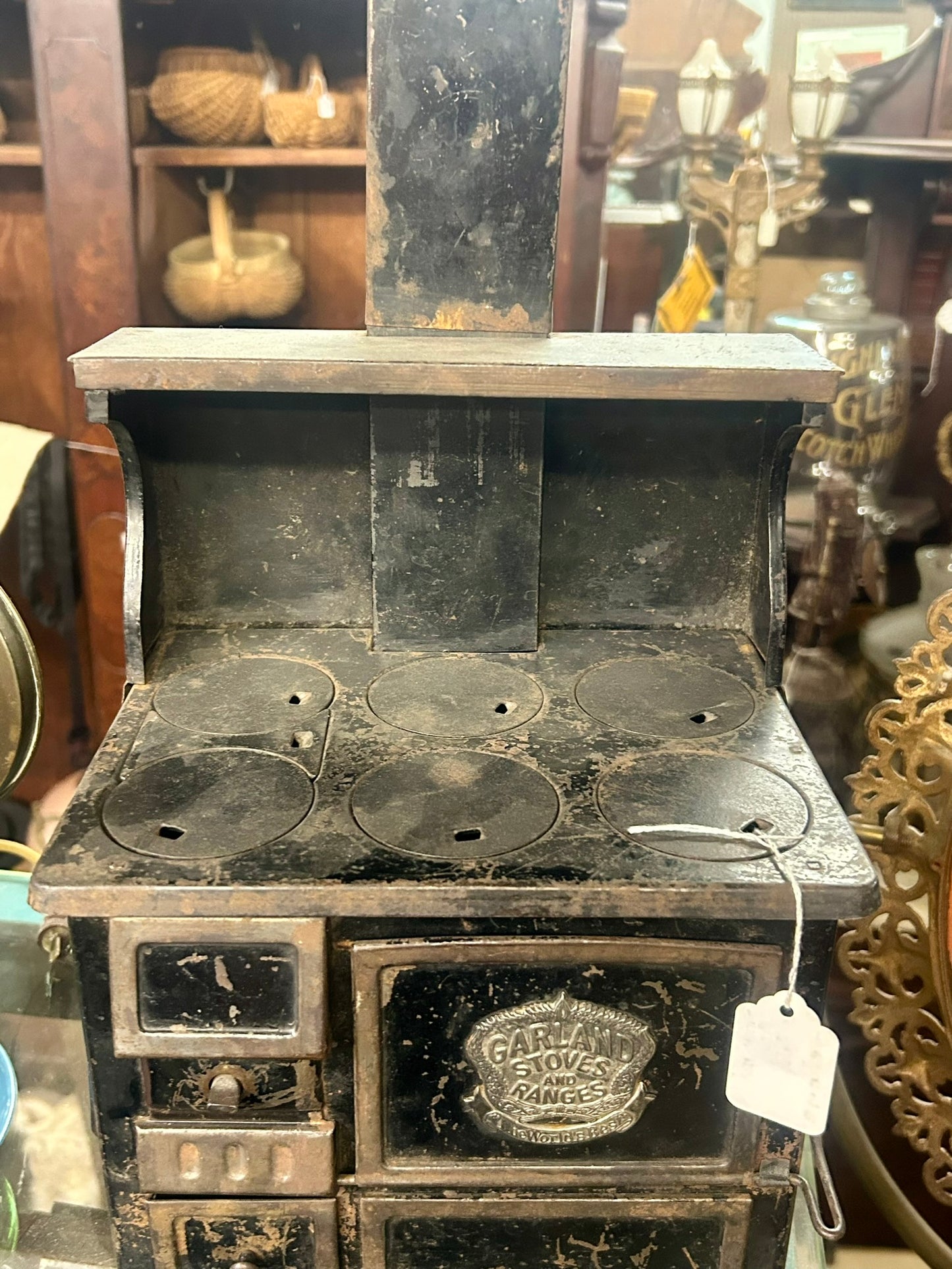 GARLAND STOVES ANTIQUE SALESMAN SAMPLE STOVE