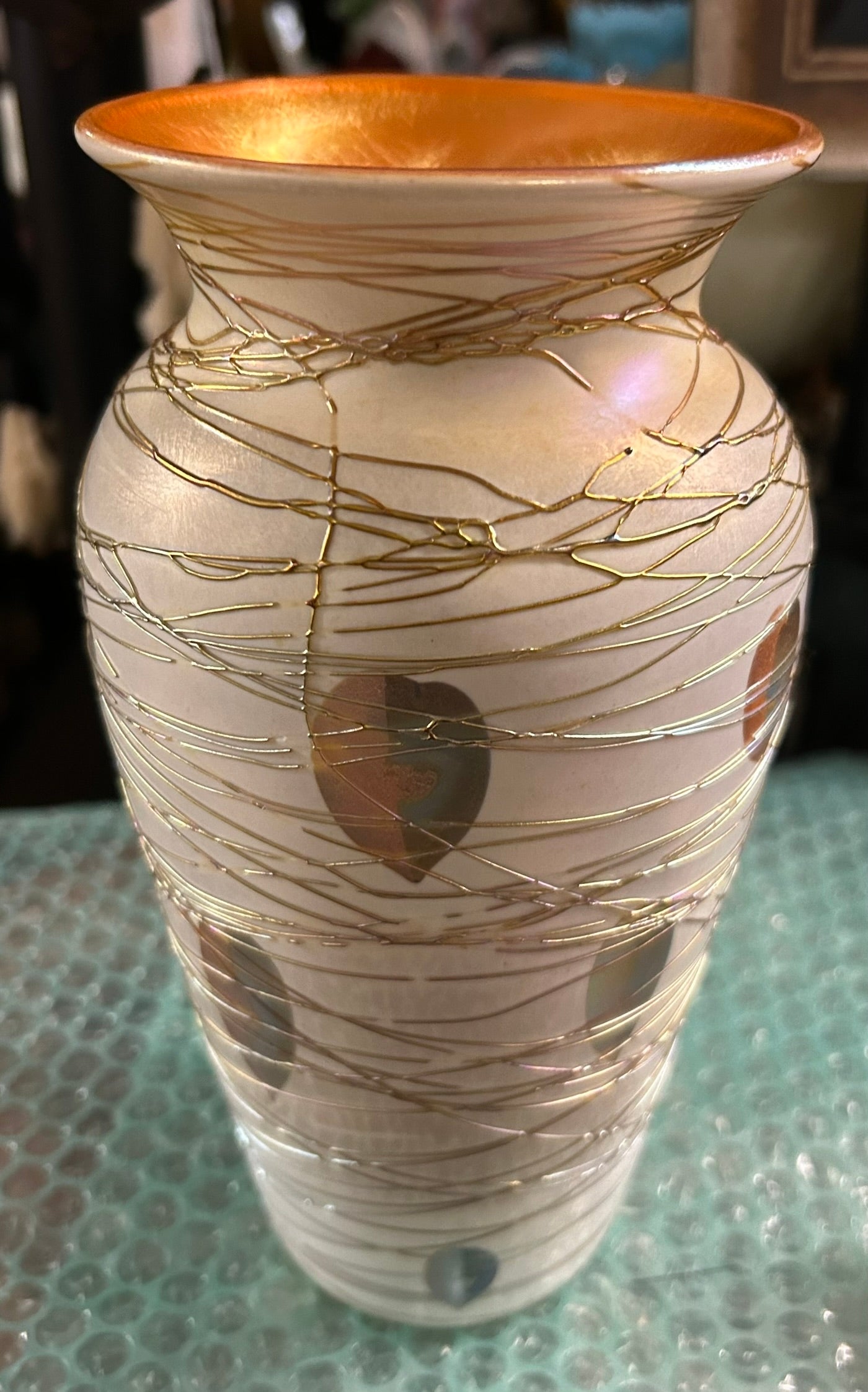 DURAND GLASS HEART AND VINE THREADED VASE