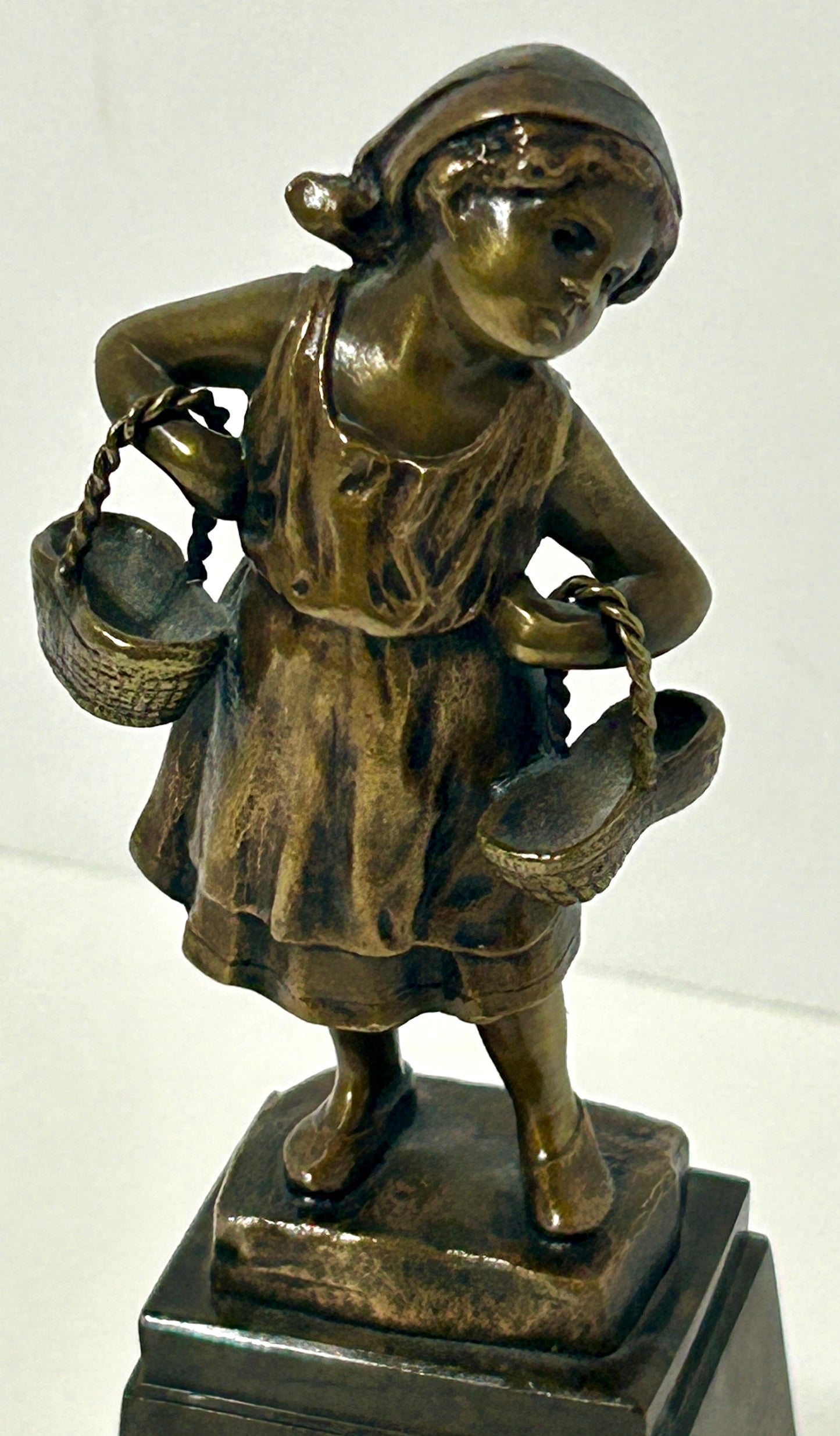 BRONZE STATUE OF GIRL HOLDING BASKETS BY JULIUS SCHMIDT FELLING