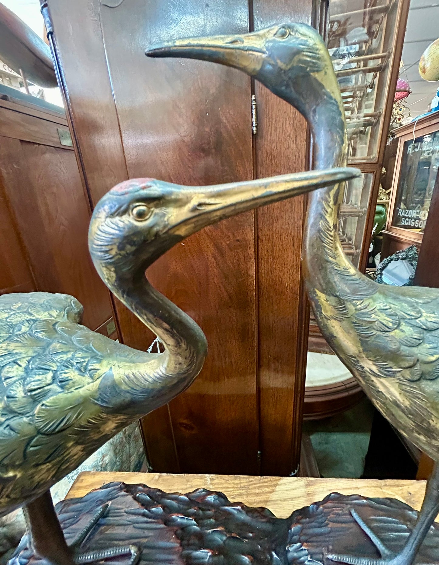 TWO CRANES SCULPTURE JAPANESE