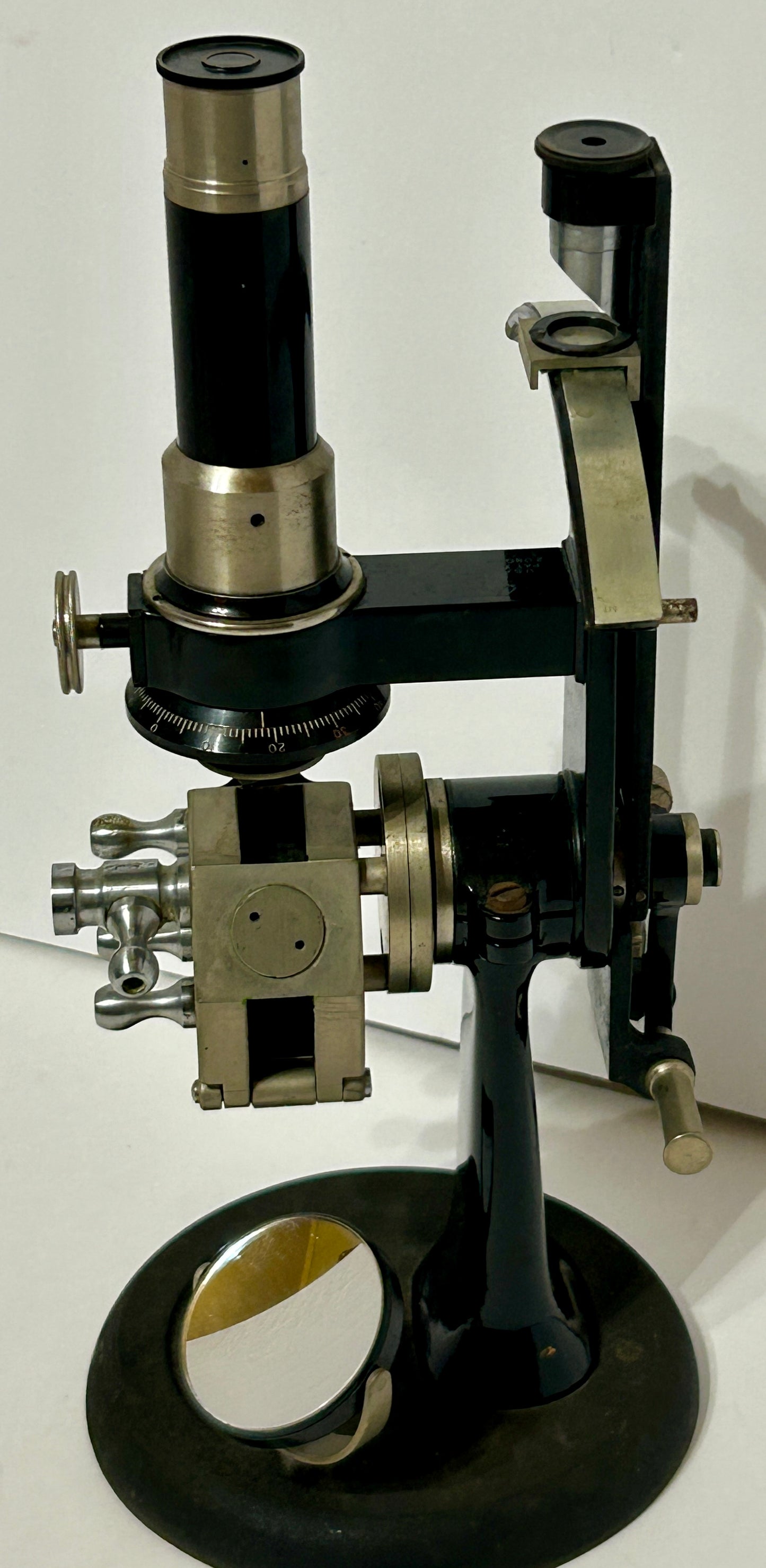 SCIENTIFIC BAUSCH & LOMB REFRACTOMETER