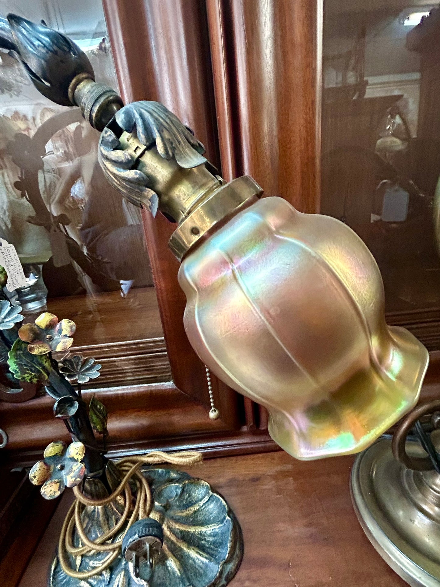 ART GLASS SHADED 1920'S DESK LAMP WITH APPLIED FLOWERS