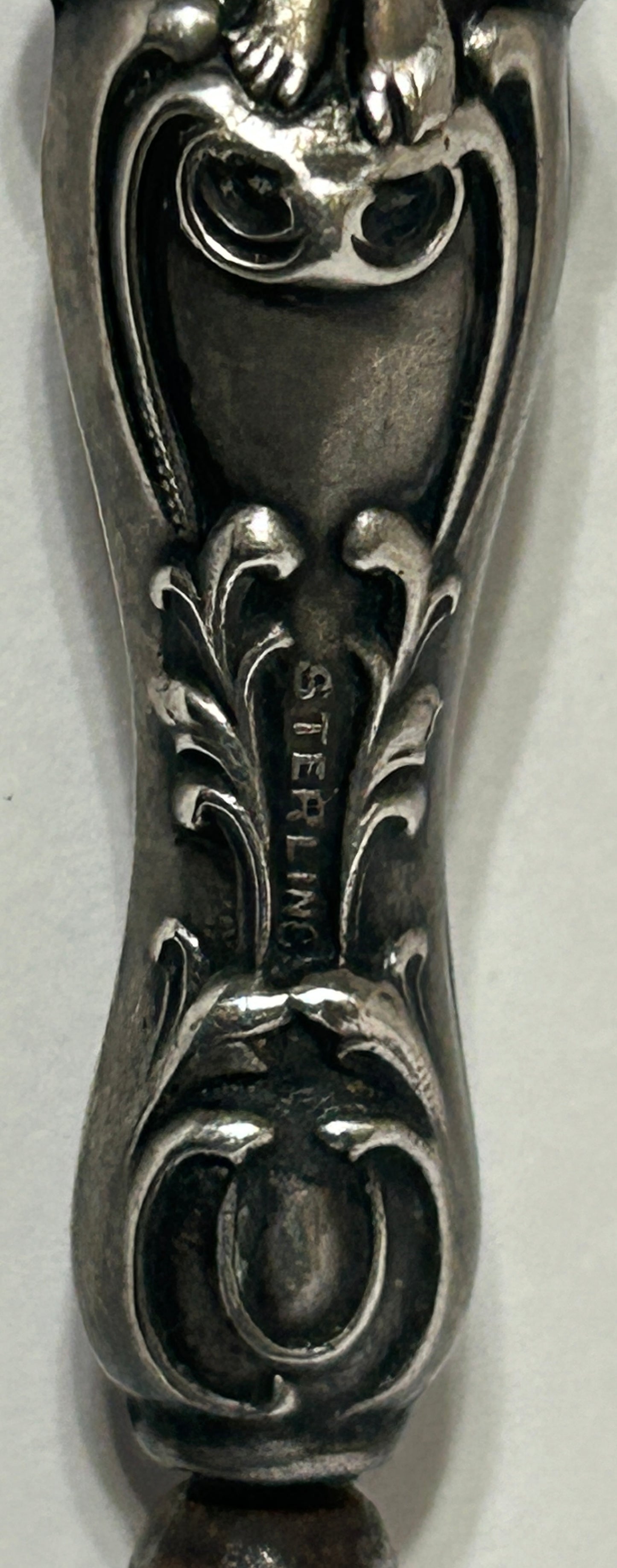 STERLING SILVER ANTIQUE ART NOVEAU WOMAN DESIGN DRESSER FILE