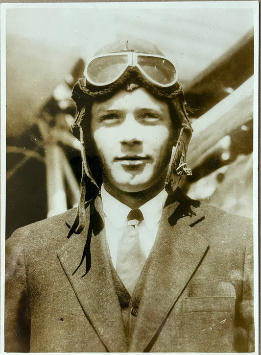 CHARLES LINDBERGH NEWS PHOTOGRAPH AFTER NEW YORK TO PARIS FLIGHT IN 1927