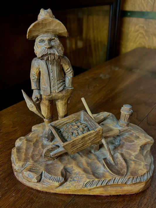 JIM MAXWELL WOOD CARVING OF OLD MINER