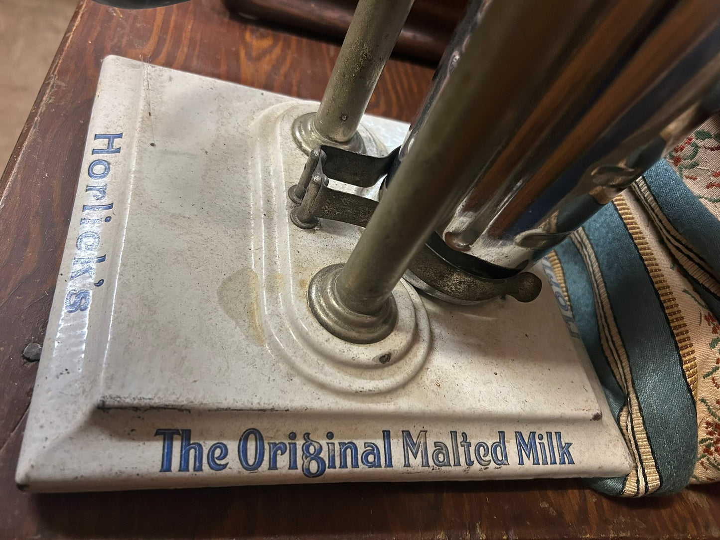 HORLICKS ENAMELED MALTED MILK MIXER