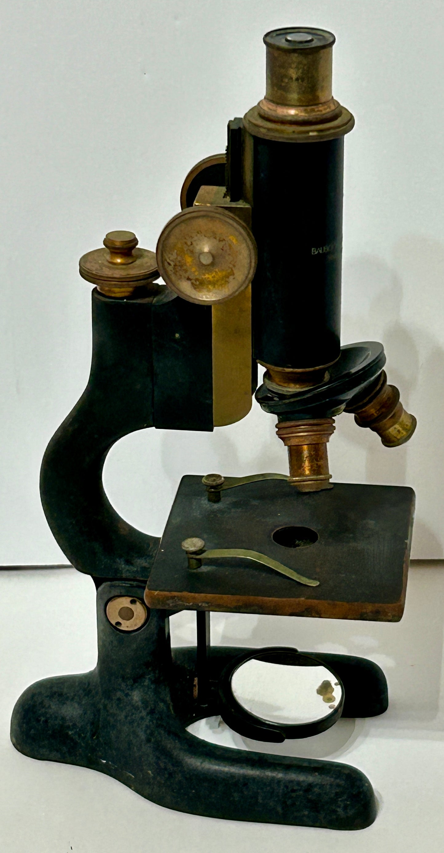 MICROSCOPE ANTIQUE BRASS AND IRON BUSH AND LOMB