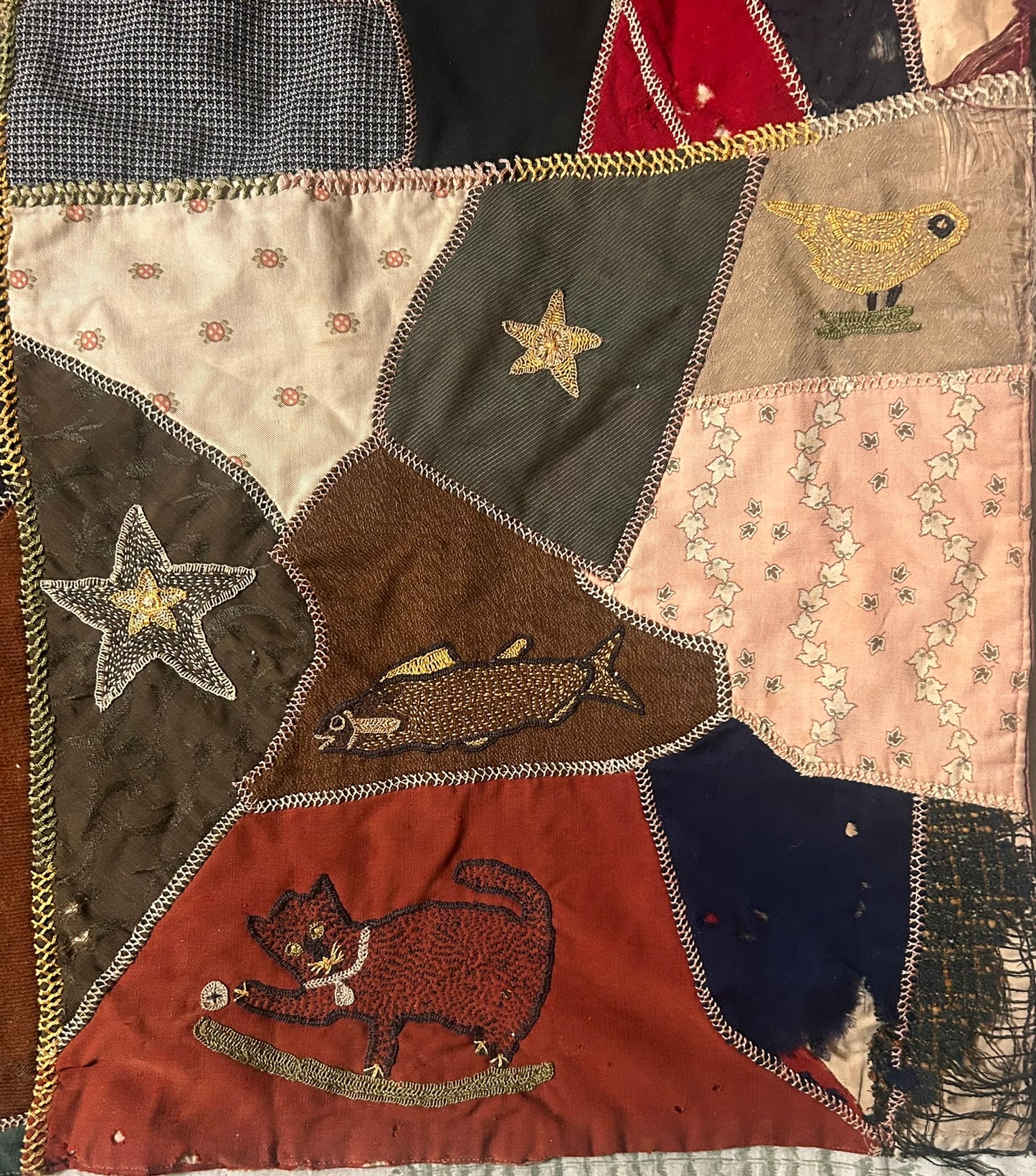 FOLK ART ANTIQUE CRAZY QUILT WITH FANTASTIC FIGURAL SQUARES