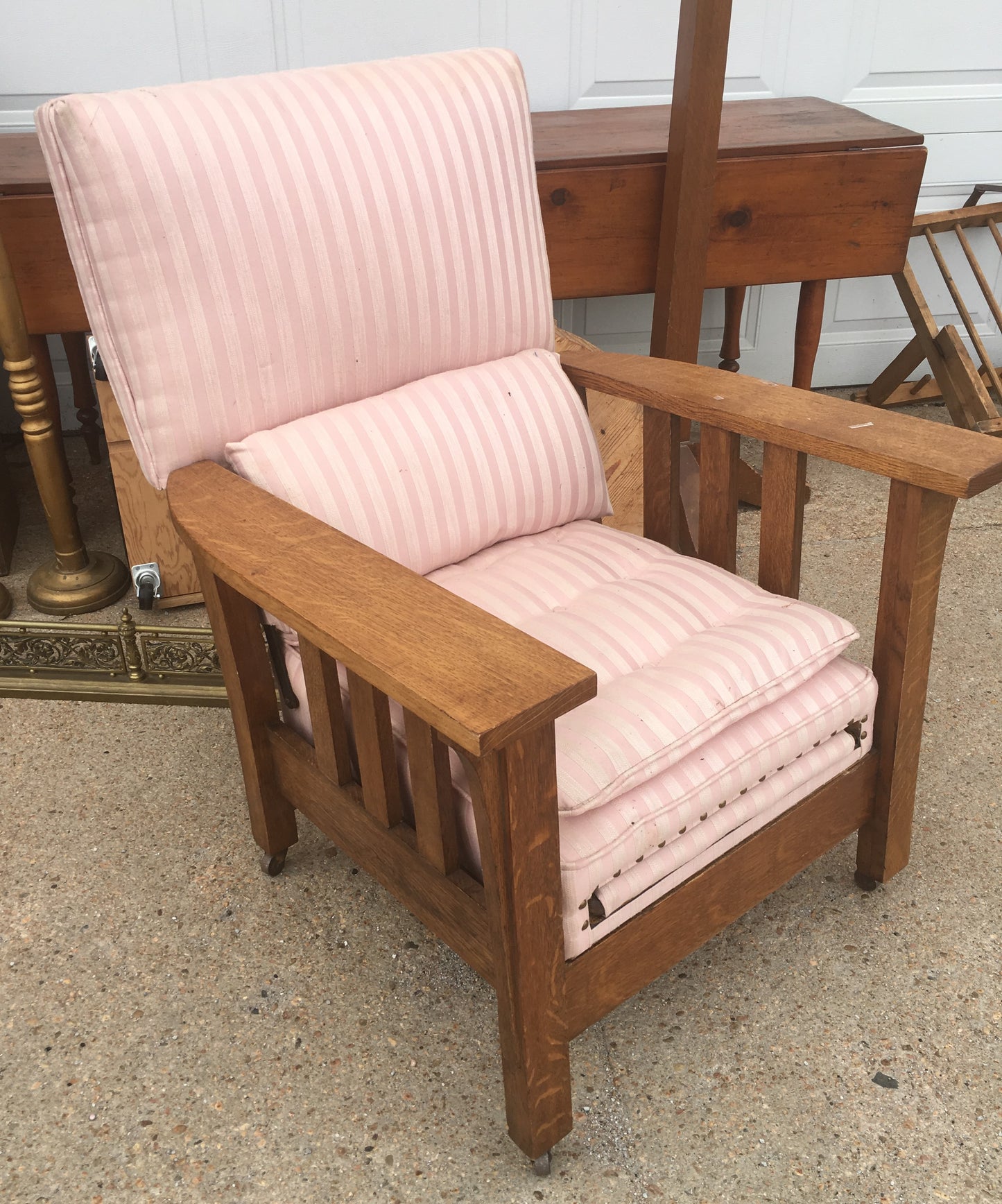 ARTS AND CRAFTS EARLY 1900's OAK MISSION ARMCHAIR