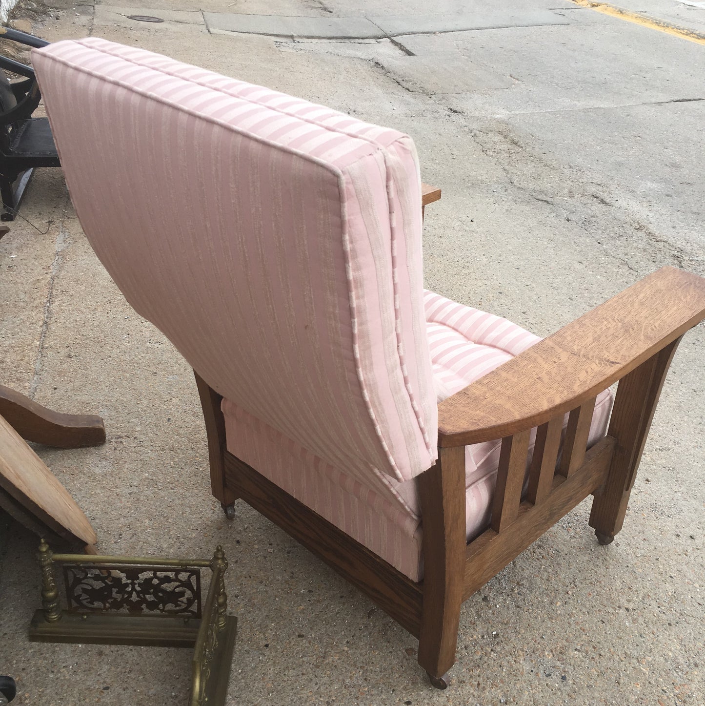 ARTS AND CRAFTS EARLY 1900's OAK MISSION ARMCHAIR
