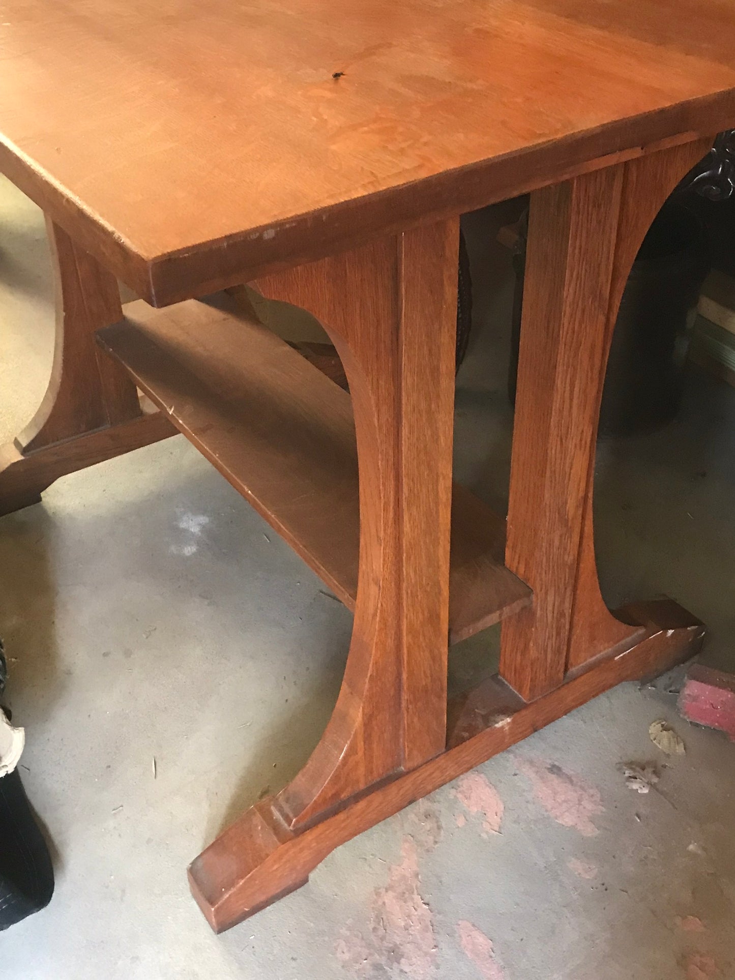 STICKLEY QUAINT OAK ARTS AND CRAFTS LIBRARY TABLE