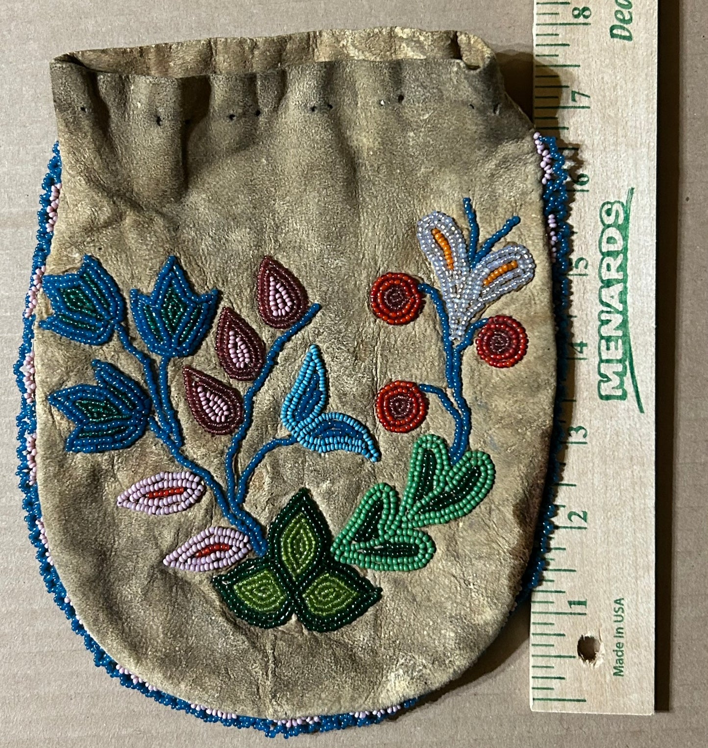 NATIVE AMERICAN BEADED BAG EARLY 1900'S