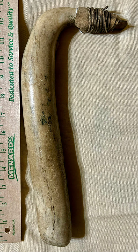 NATIVE AMERICAN 1800'S ELK HORN HIDE SCRAPER