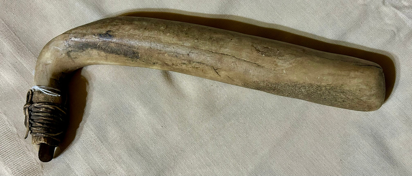 NATIVE AMERICAN 1800'S ELK HORN HIDE SCRAPER
