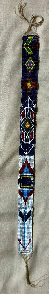 NATIVE AMERICAN LOOM BEADED STRIP WITH ARROW DESIGNS