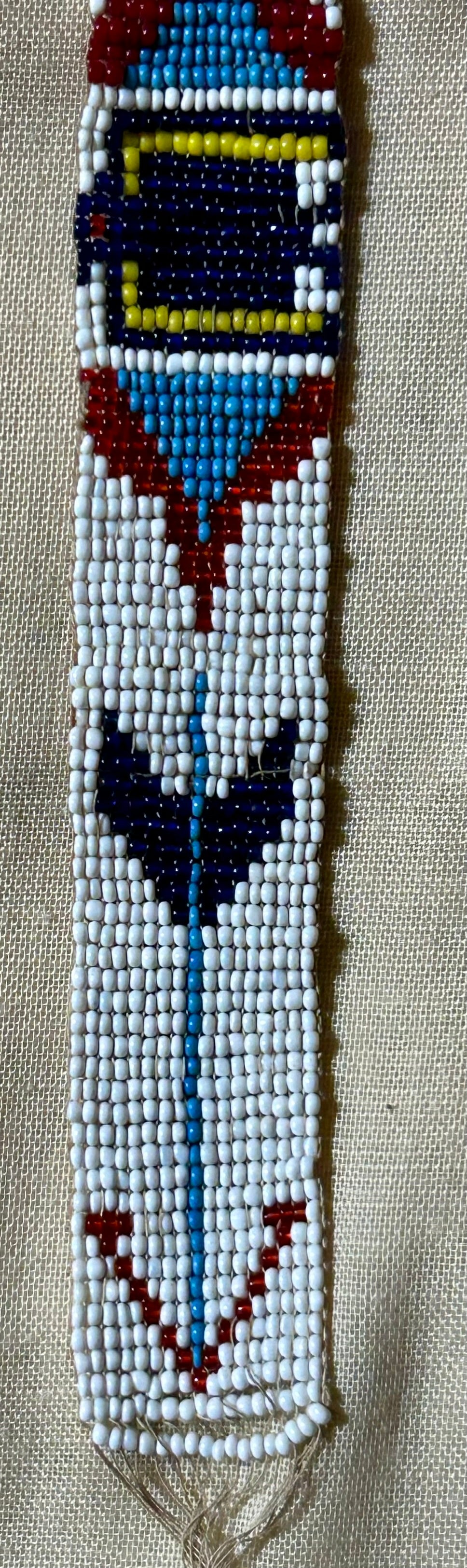 NATIVE AMERICAN LOOM BEADED STRIP WITH ARROW DESIGNS