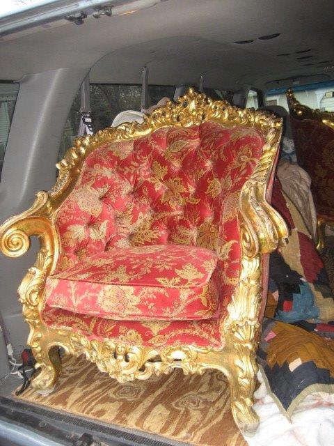 Late 1800s carved gilt sofa and pair of chairs