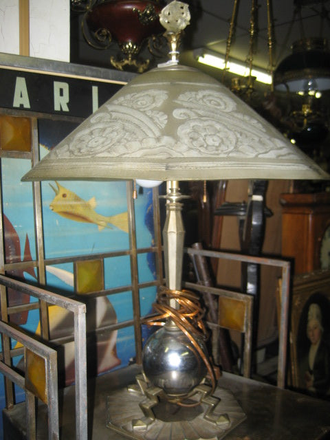 EXAMPLES OF ANTIQUE LAMPS AND LIGHTING FOR SALE