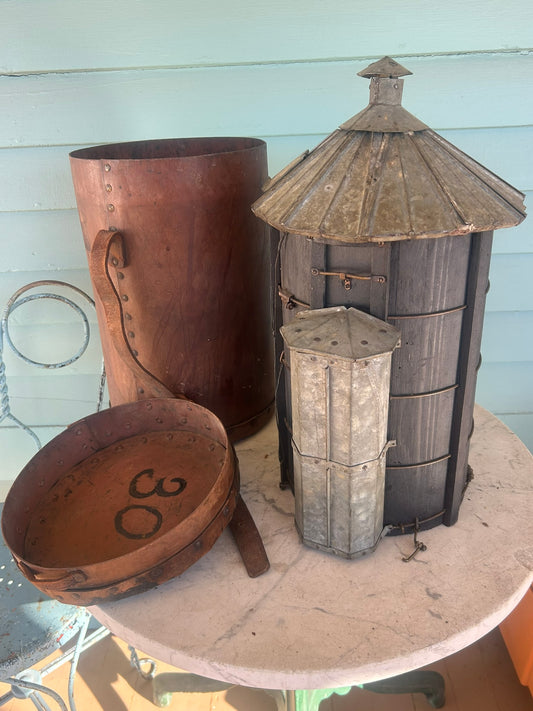 ANTIQUE SALESMAN SAMPLE OF SILO