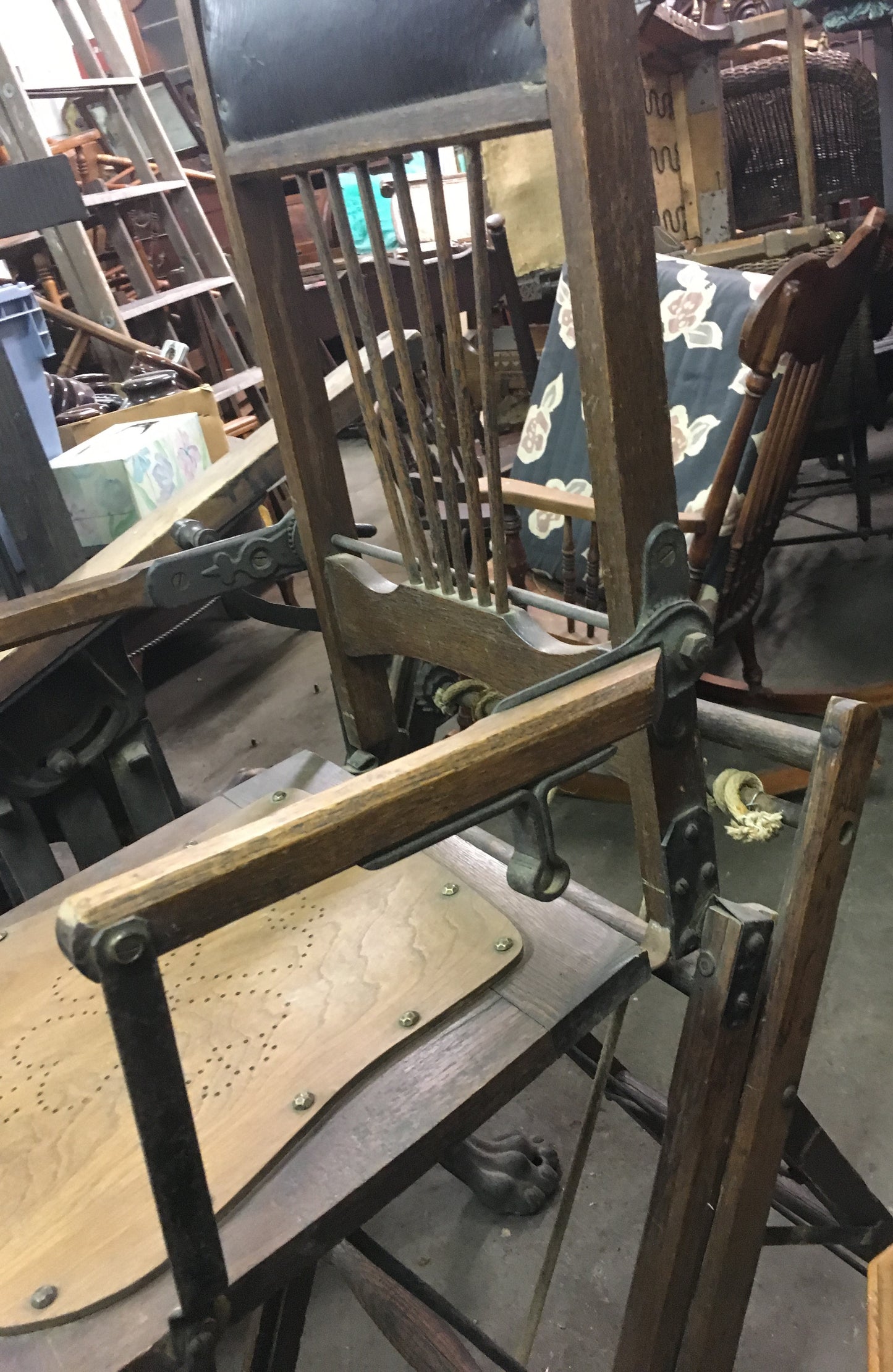 1800's ANTIQUE PORTABLE WOODEN FOLDING DENTAL CHAIR. START YOUR OWN BUSINESS!