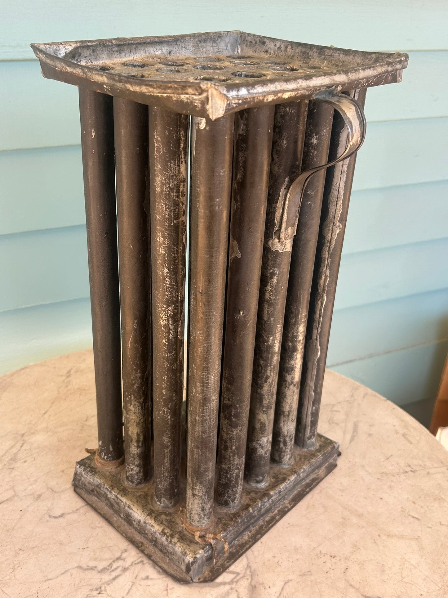 CANDLE MOLD 20 TUBE TIN ANTIQUE