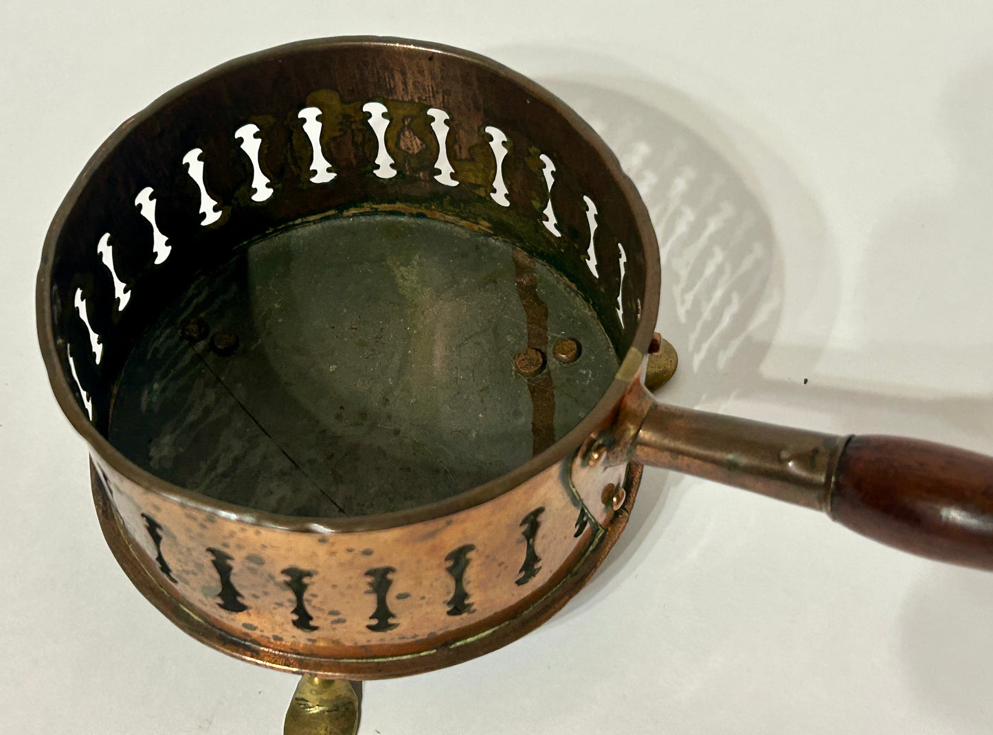 ANTIQUE COPPER COASTER WITH WOOD HANDLE