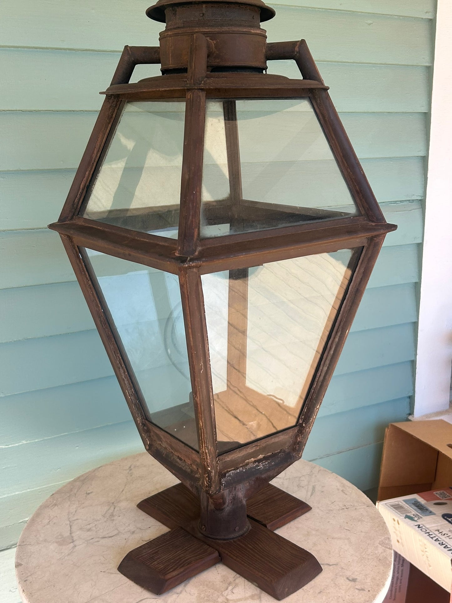 ANTIQUE CANDLE STREET LAMP