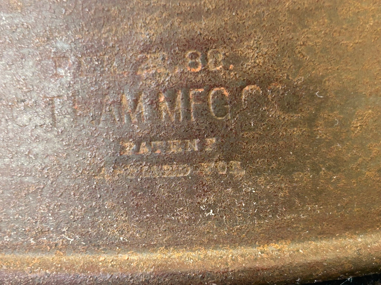 ANTIQUE CANDLE STREET LAMP