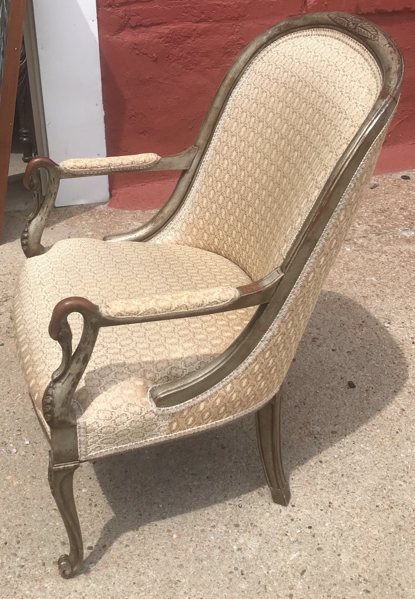 FIGURAL SWAN HEADS ANTIQUE ARM CHAIR