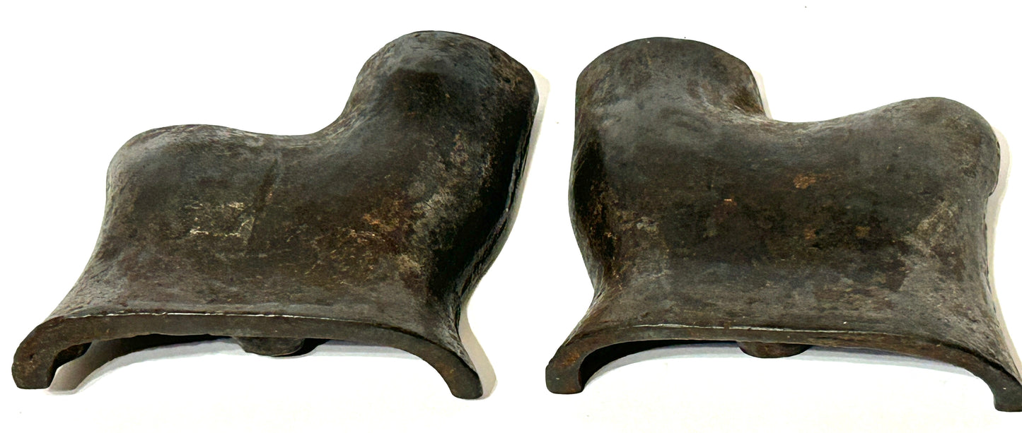 CAST IRON ANTIQUE CAT MOLD