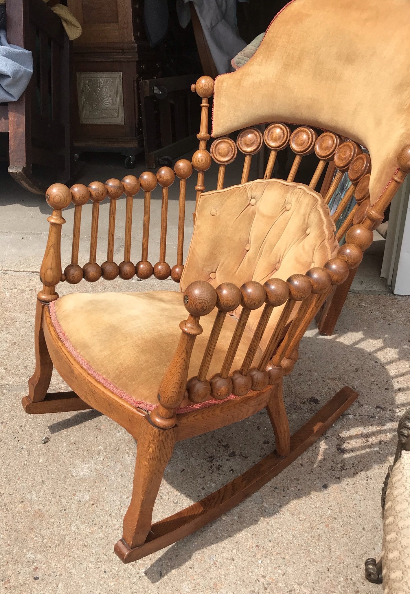 HUNZINGER ANTIQUE LOLLIPOP ROCKER