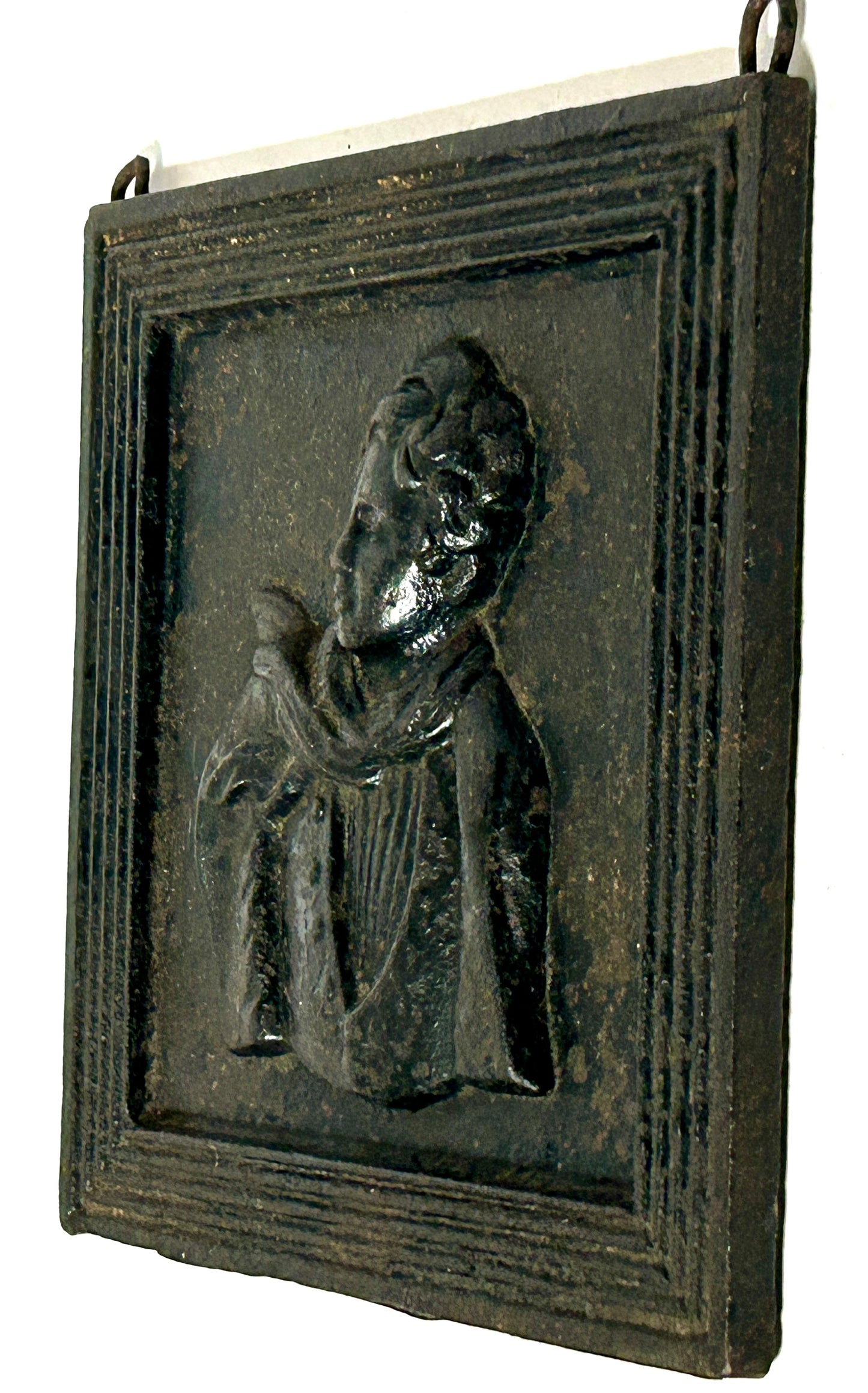 ANTIQUE CAST IRON PLAQUE OF JOHN PAUL JONES