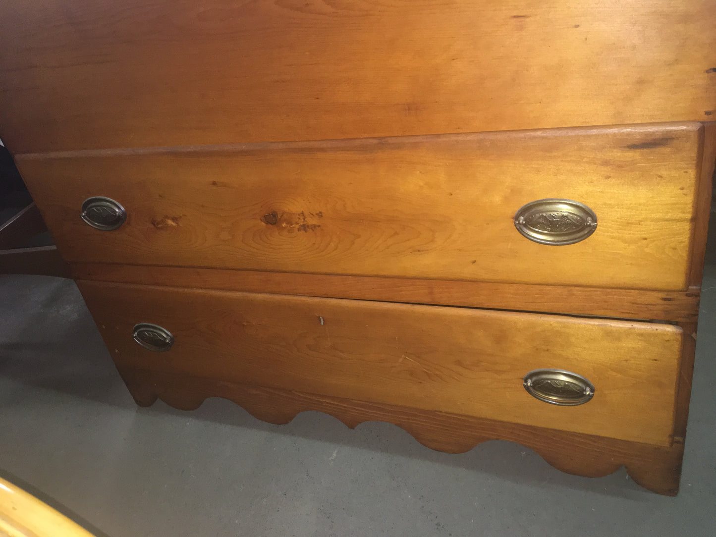 ANTIQUE PINE WOOD TRUNK WITH LIFT TOP AND DRAWERS