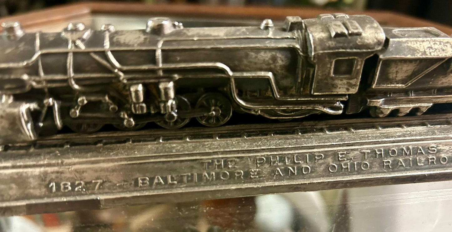 BALTIMORE & OHIO RAILROAD ADVERTISING FIGURAL TRAIN PAPERWEIGHT