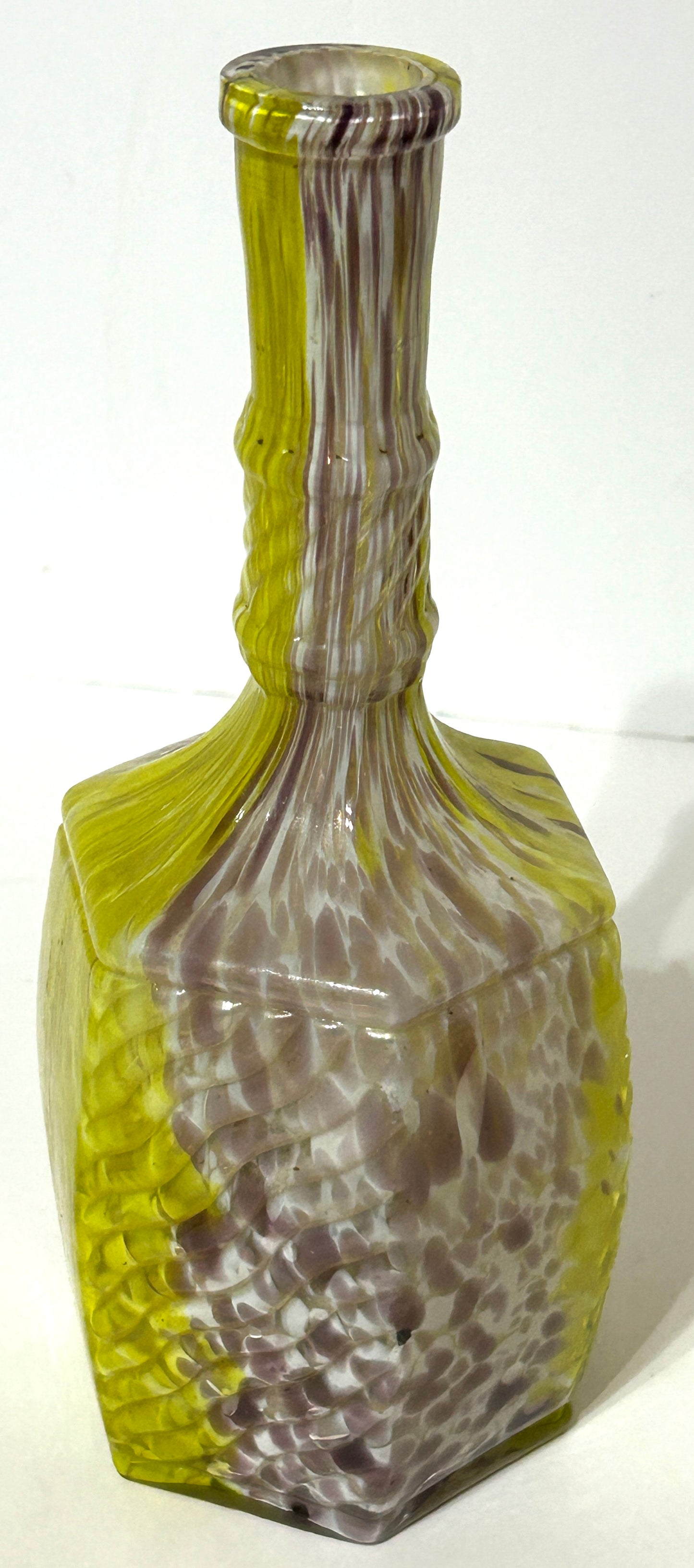 ANTIQUE BARBER BOTTLE WITH SPLATTER GLASS