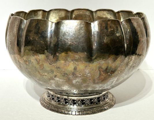 STERLING SILVER LARGE NORDIC PATTERN PUNCH BOWL BY WALLACE