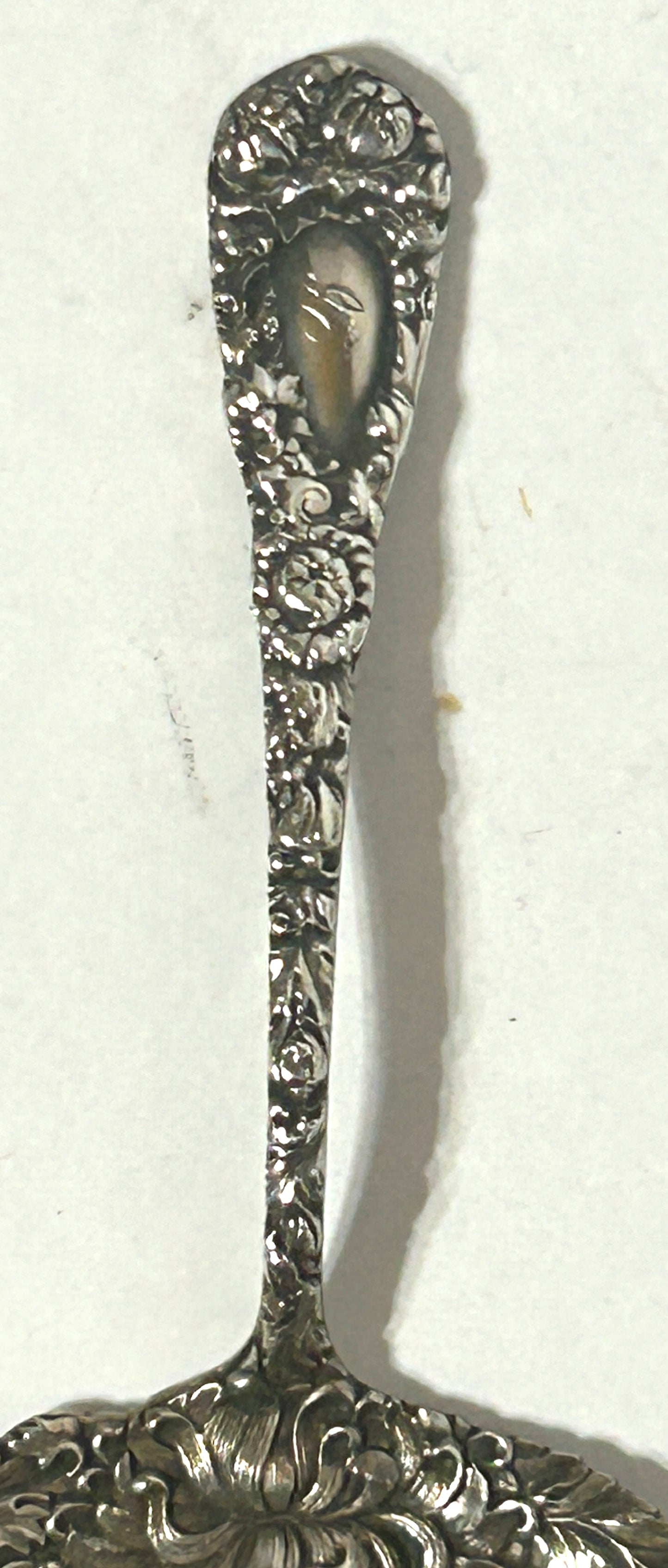 WM. DURGIN STERLING CHRYSANTHEMUM PATTERN BONBON SPOON