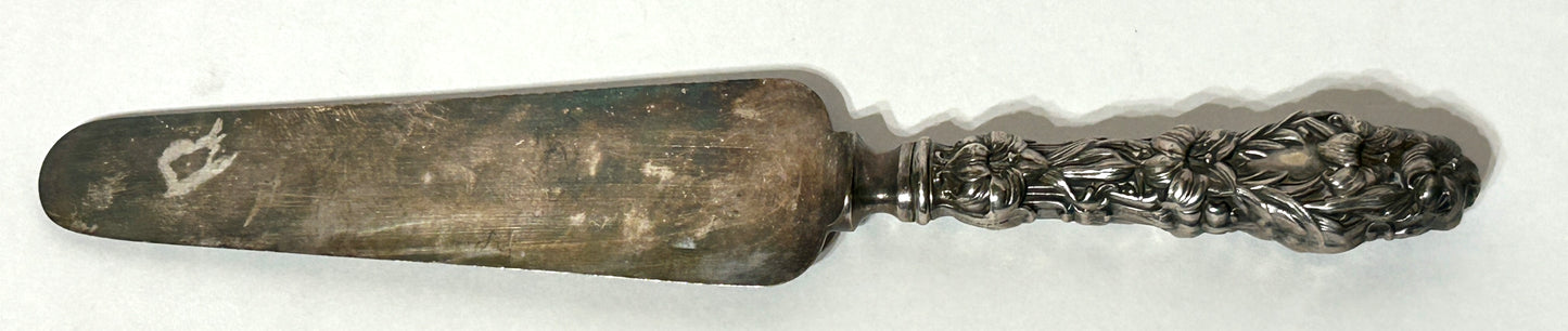 WHITING STERLING HANDLE LILY PATTERN CAKE SERVER