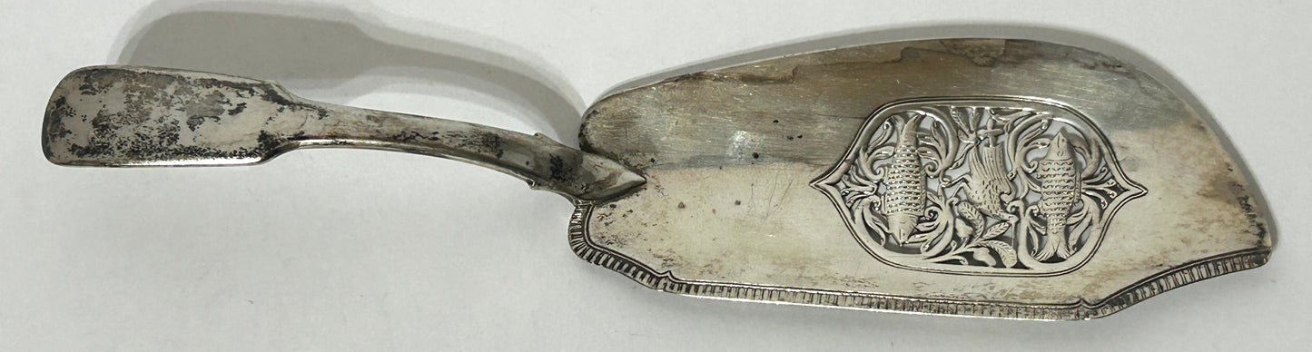 ANTIQUE BRITISH STERLING HEAVY FISH SERVER