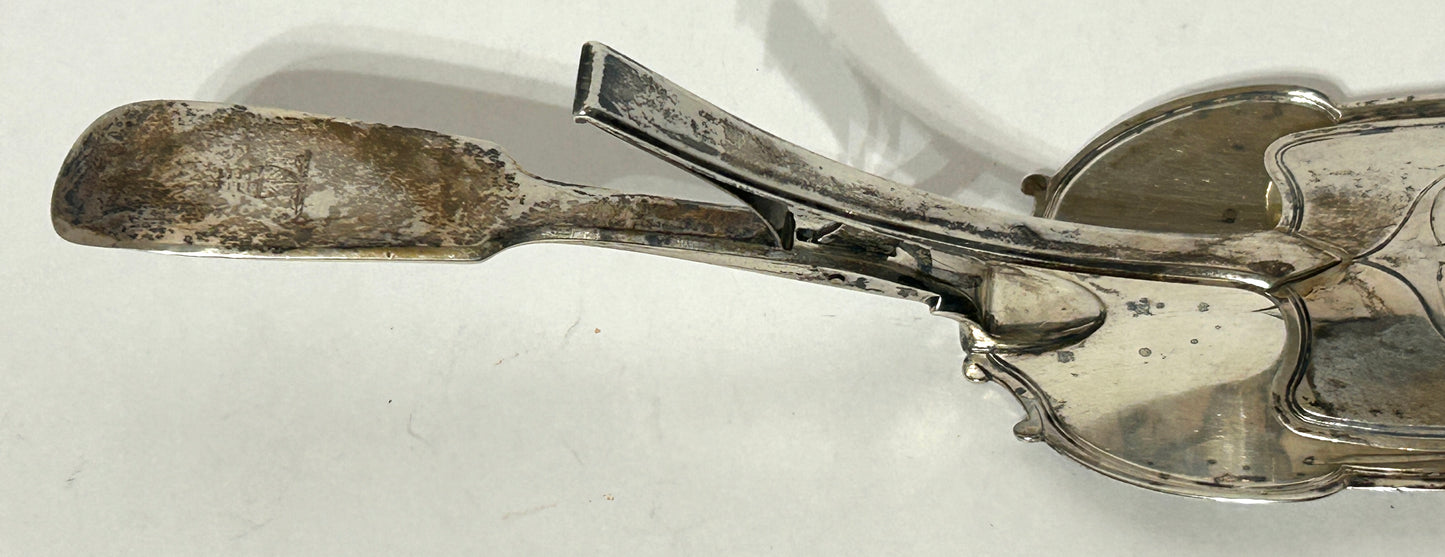 STERLING ANTIQUE FISH SERVER BY WM. & SAMUEL KNIGHT