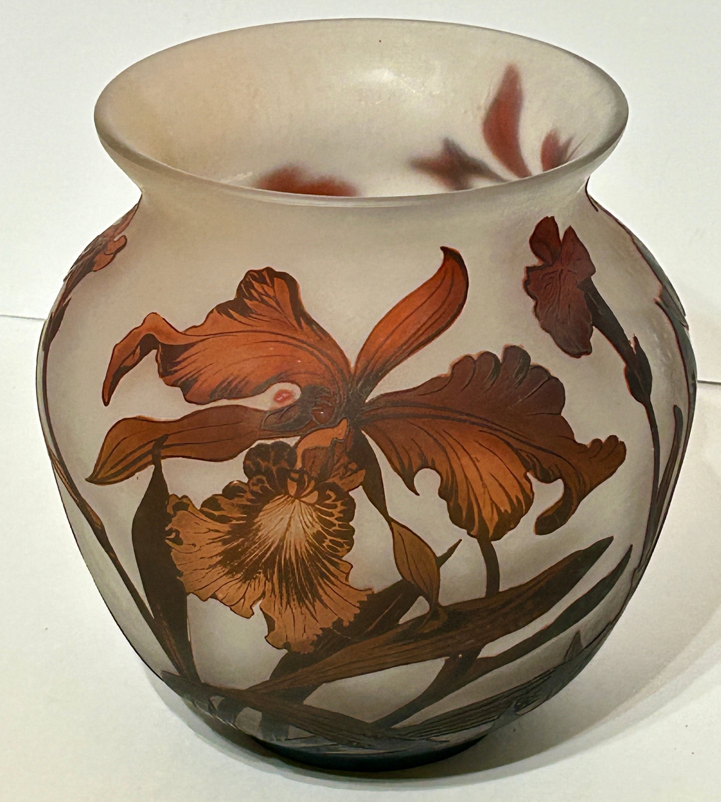 ANTIQUE ARSALL SIGNED CAMEO ART GLASS VASE